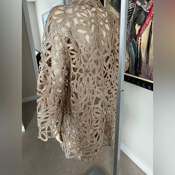 RANI ARABELLA Gold Lace Topper Jacket - Picture 12 of 15